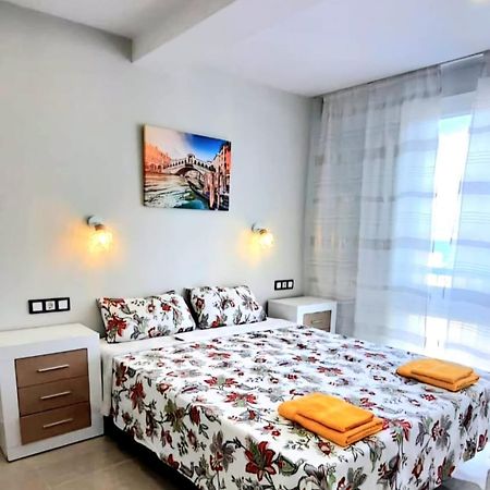 Apartment Alcalde Manuel Catalan Luxury Benidorm Bagian luar foto
