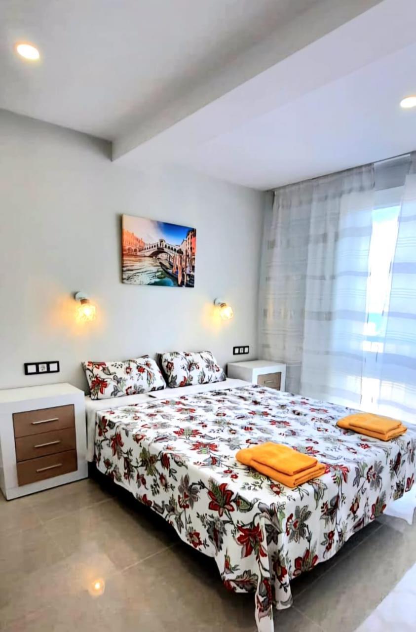Apartment Alcalde Manuel Catalan Luxury Benidorm Bagian luar foto